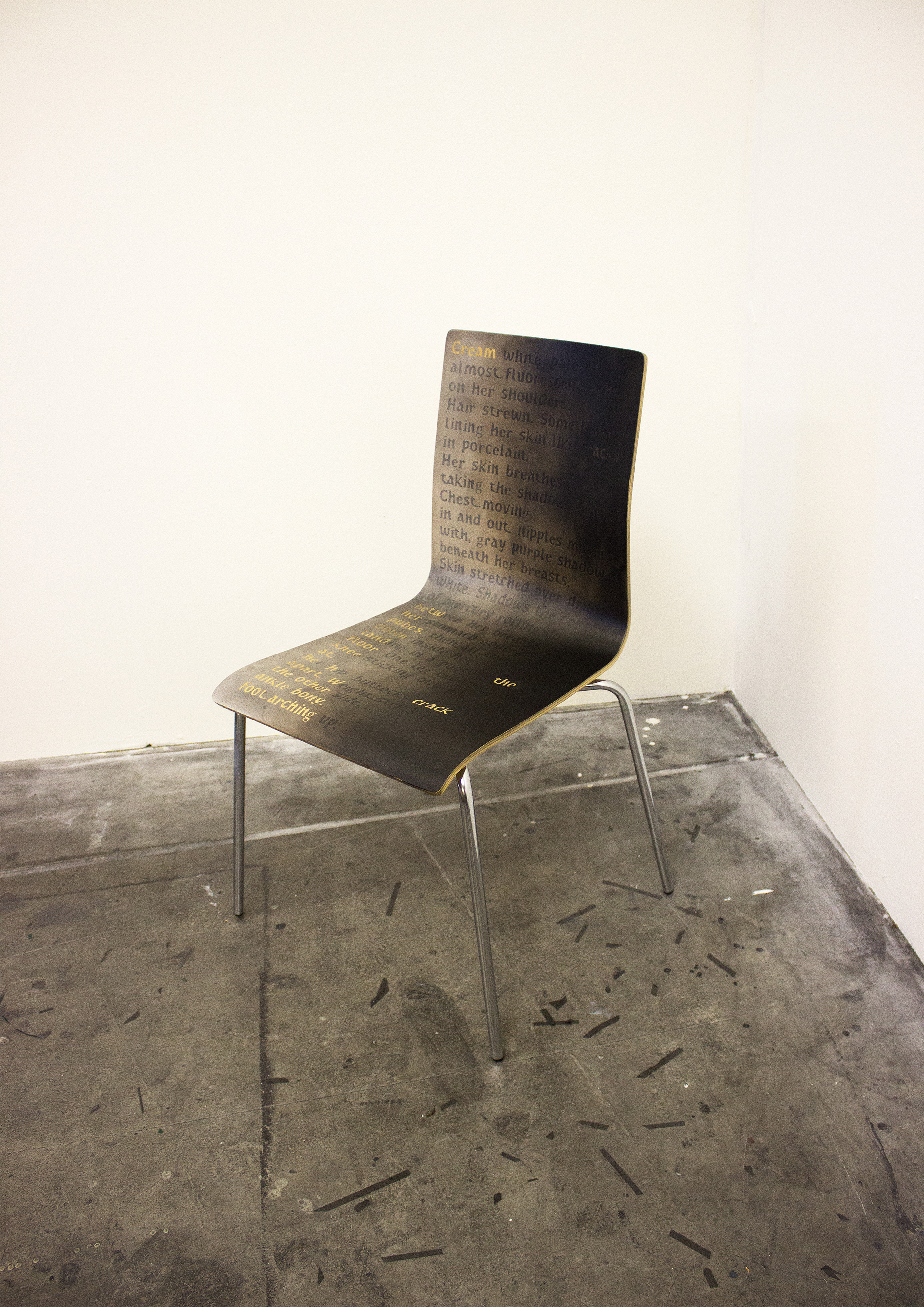 Galerie Barbara Thumm \ Fiona Banner aka The Vanity Press \ Nude Chair 1 (2015)