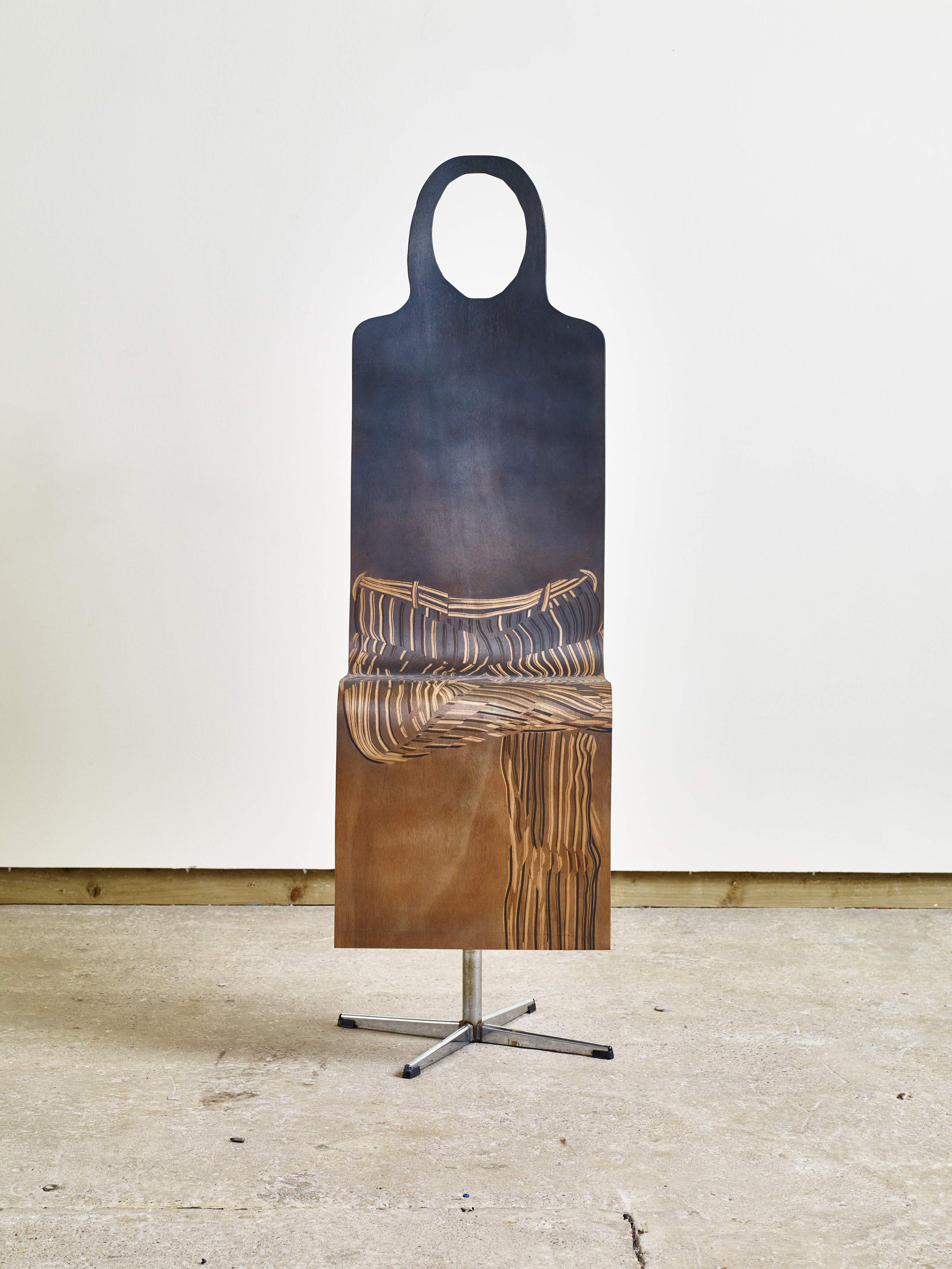 Galerie Barbara Thumm \ Fiona Banner: Pinstripe Chair 5 (FBa-15-019) \ Pinstripe Chair 5 (2015)