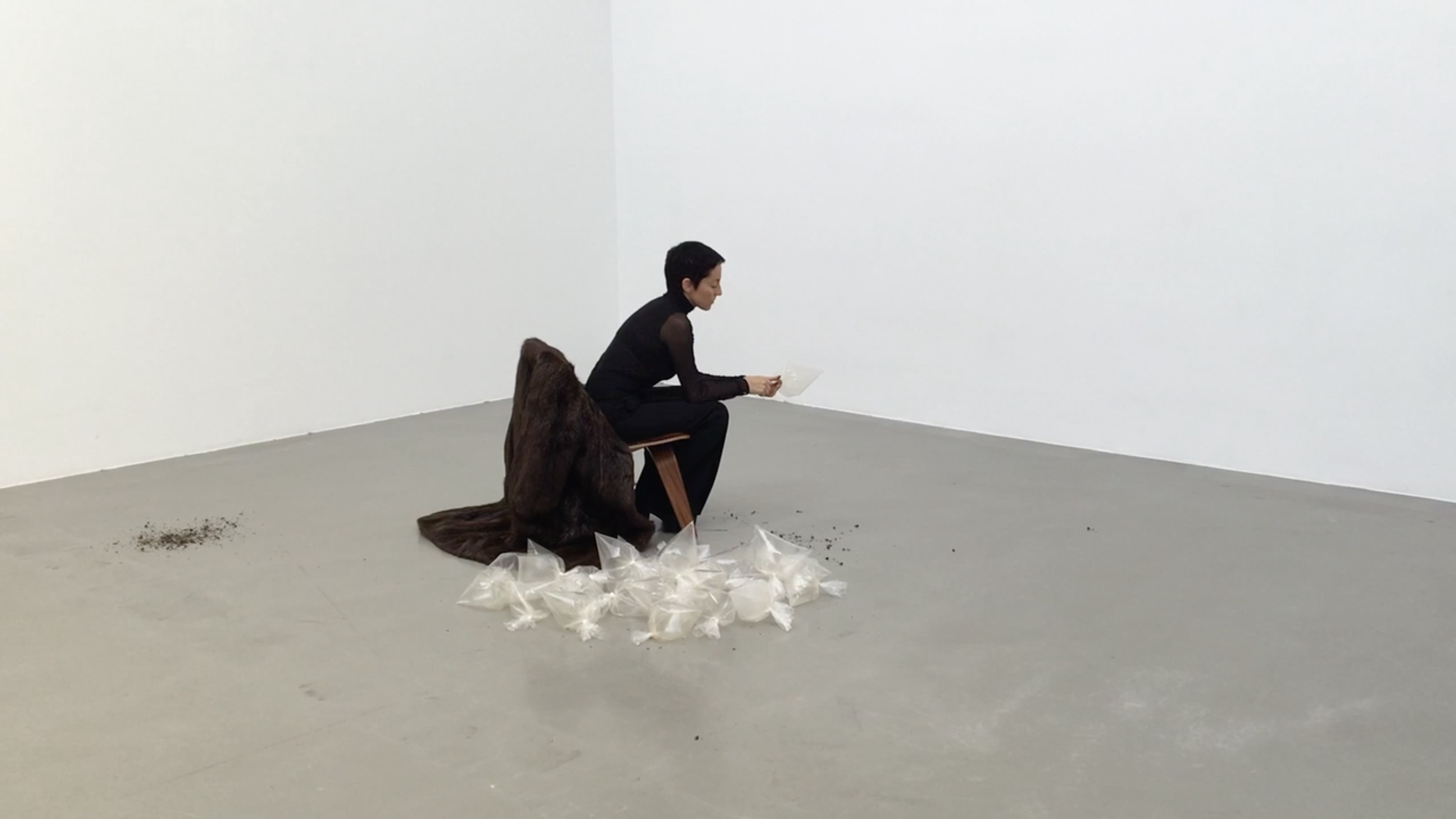 Galerie Barbara Thumm \ Group show &#8211; Antonio Paucar Maria José Arjona Naufus Ramírez-Figueroa &#8211; In/Tangible