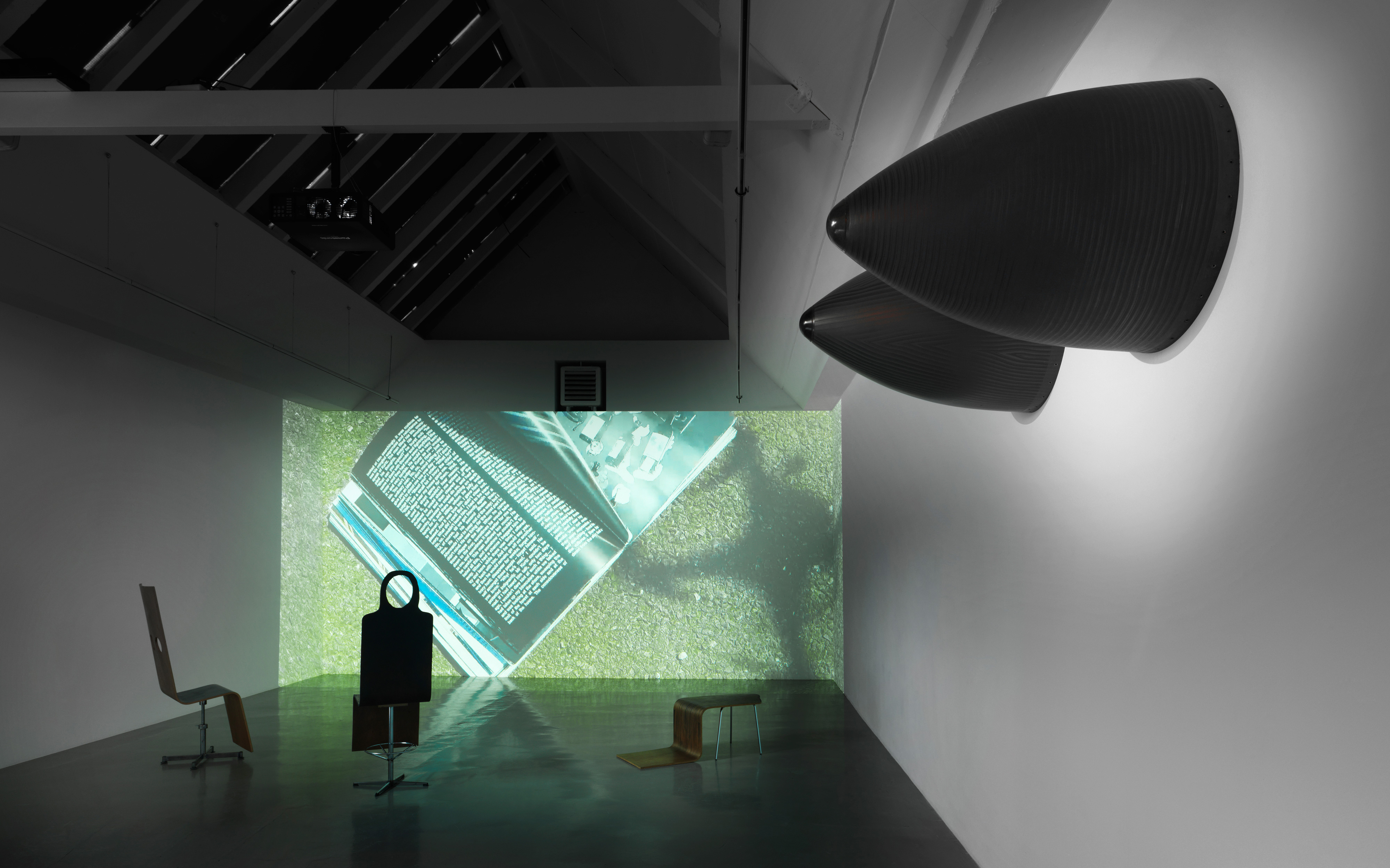 Galerie Barbara Thumm \ Fiona Banner aka The Vanity Press