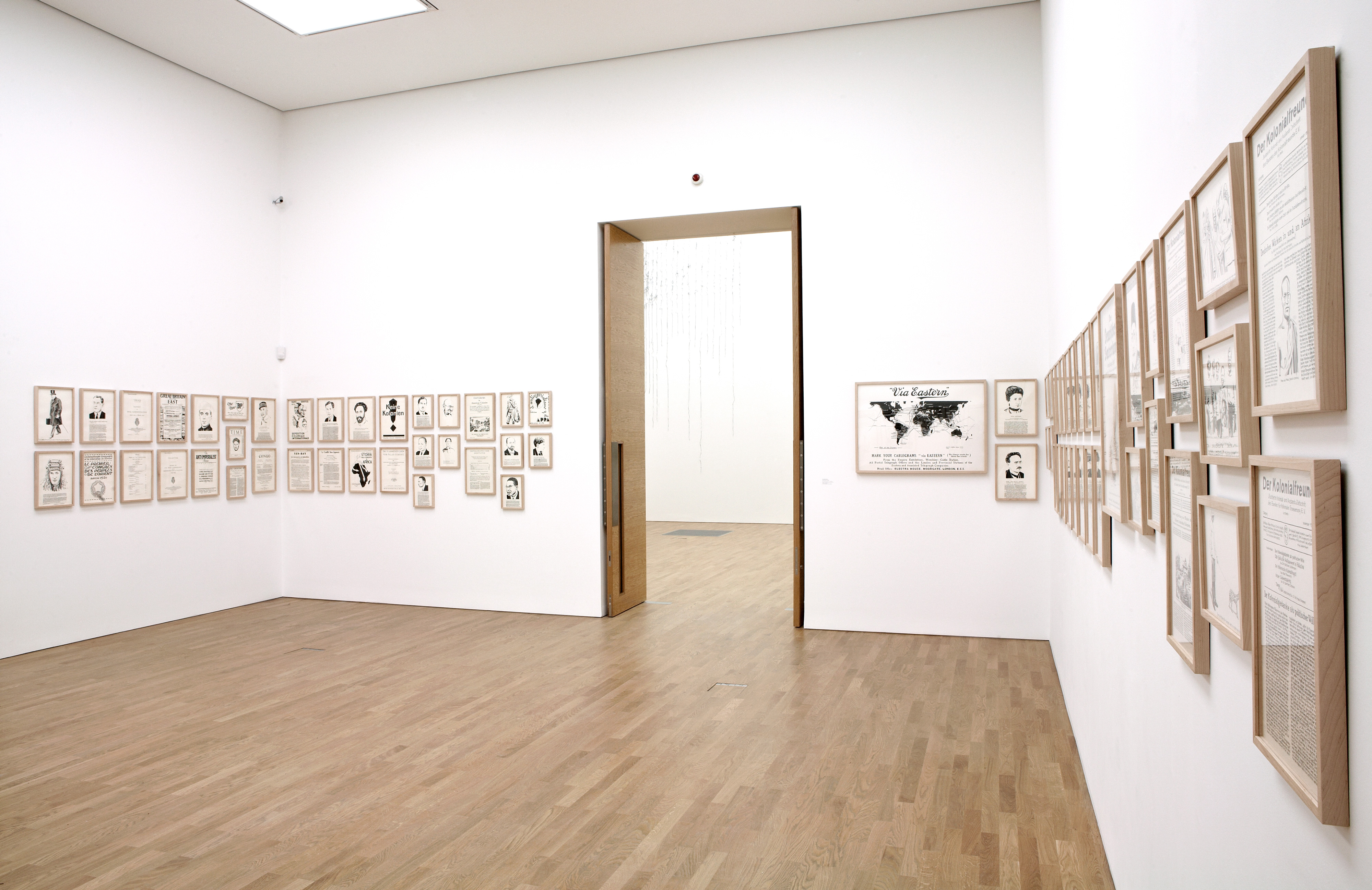 Galerie Barbara Thumm \ Fernando Bryce &#8211; The End of the Line: Attitudes in Drawing