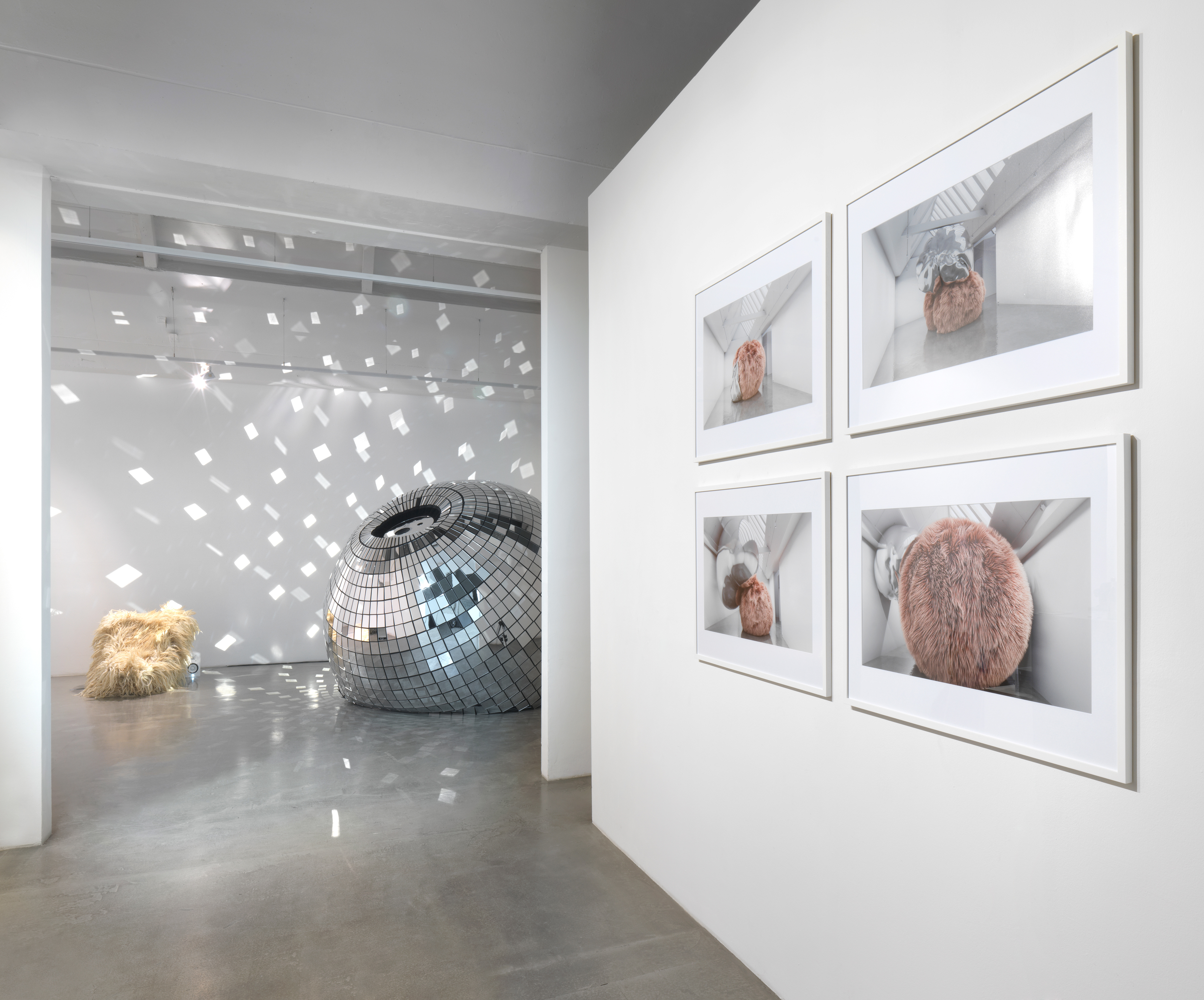 Galerie Barbara Thumm \ Alex Schweder – The Third Thing (Galerie Barbara Thumm)