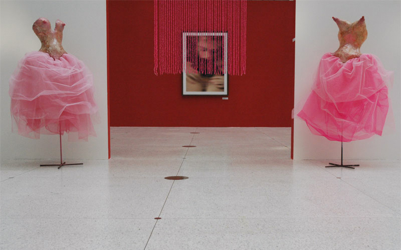 Galerie Barbara Thumm \ Fiona Banner aka The Vanity Press