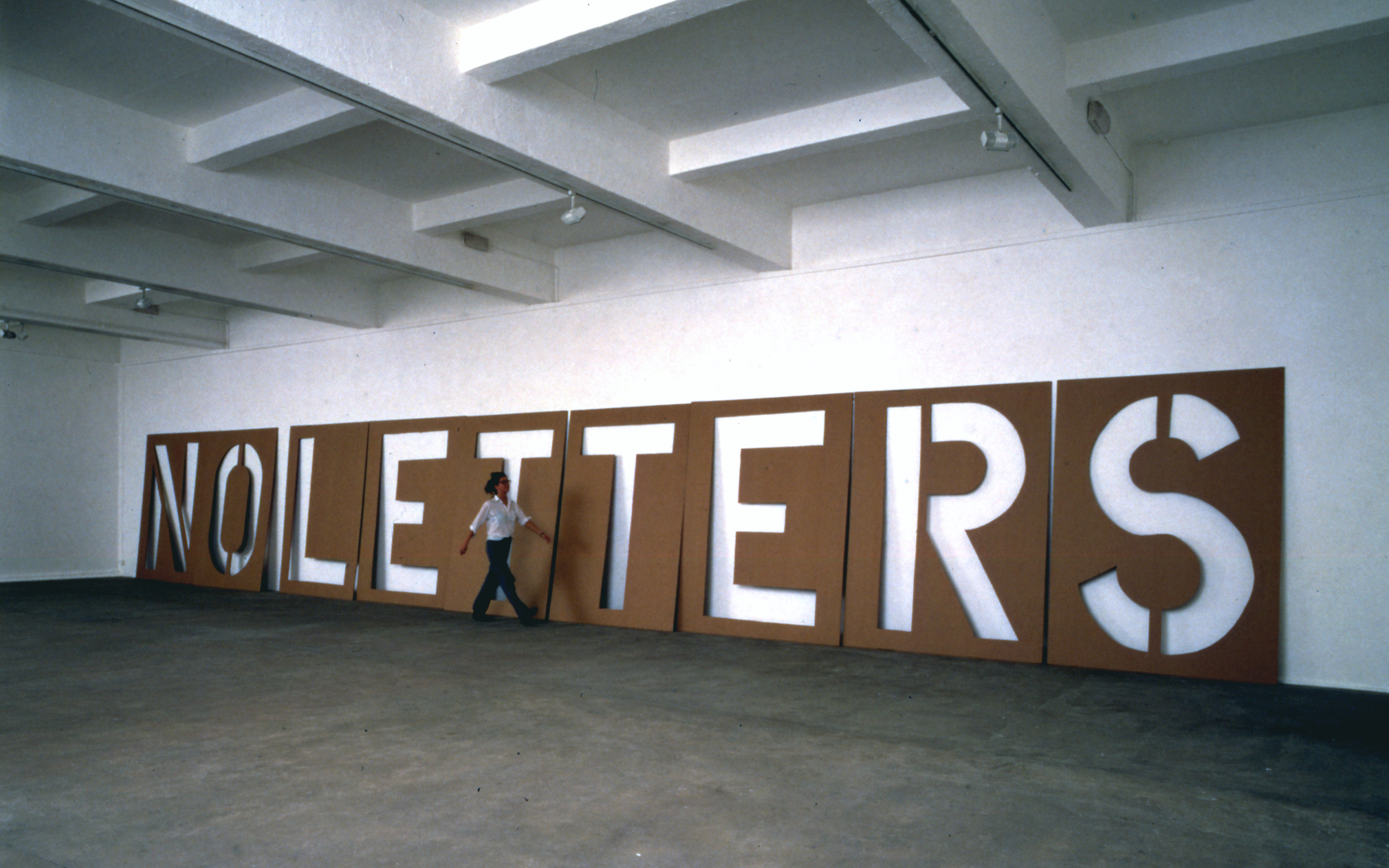 Galerie Barbara Thumm \ Fiona Banner aka The Vanity Press – Art Now