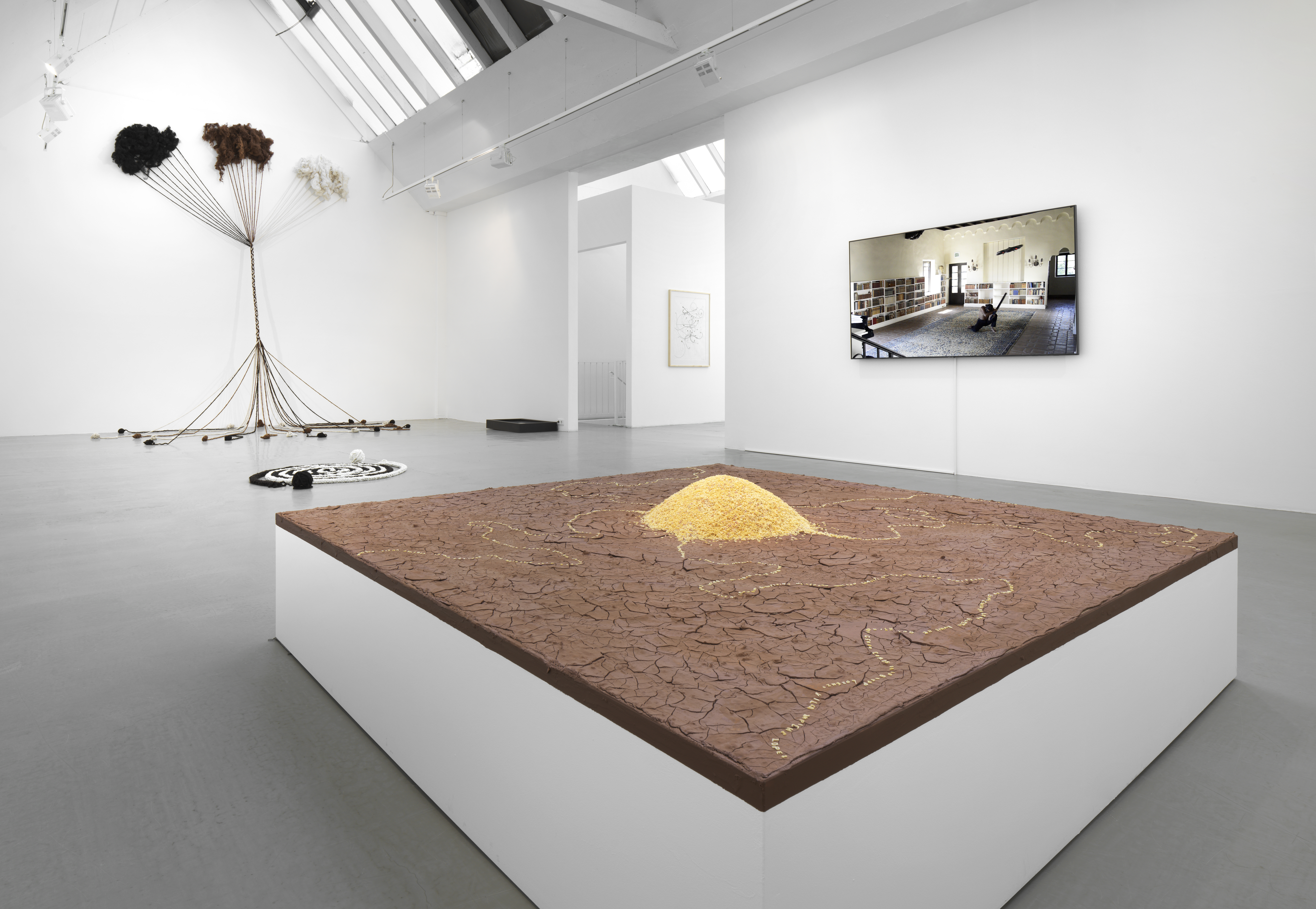 Galerie Barbara Thumm \ Antonio Paucar &#8211; Weaving and uniting silenced voices