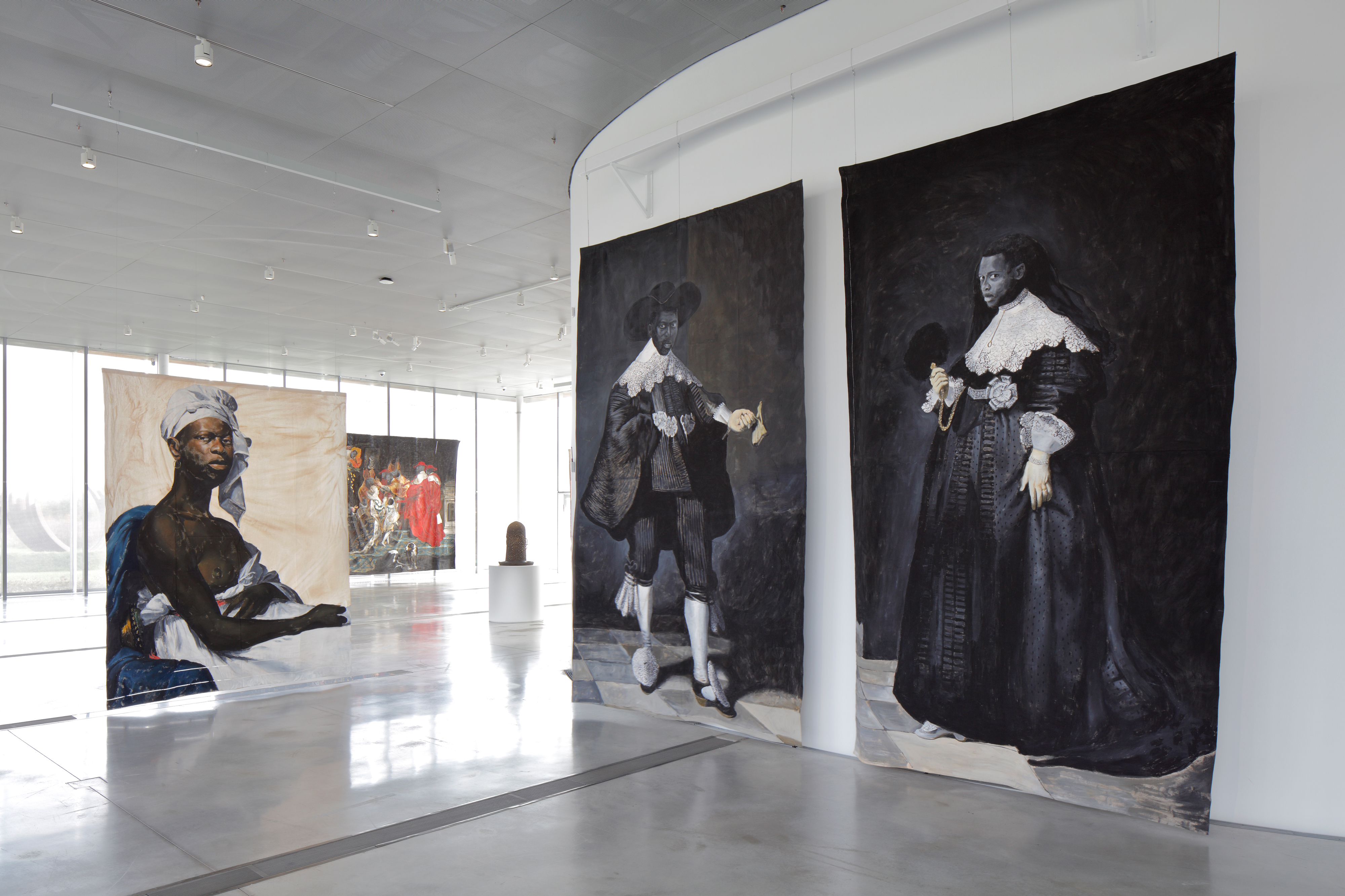 Galerie Barbara Thumm \ Roméo Mivekannin &#8211; The flip side of time, Louvre-Lens